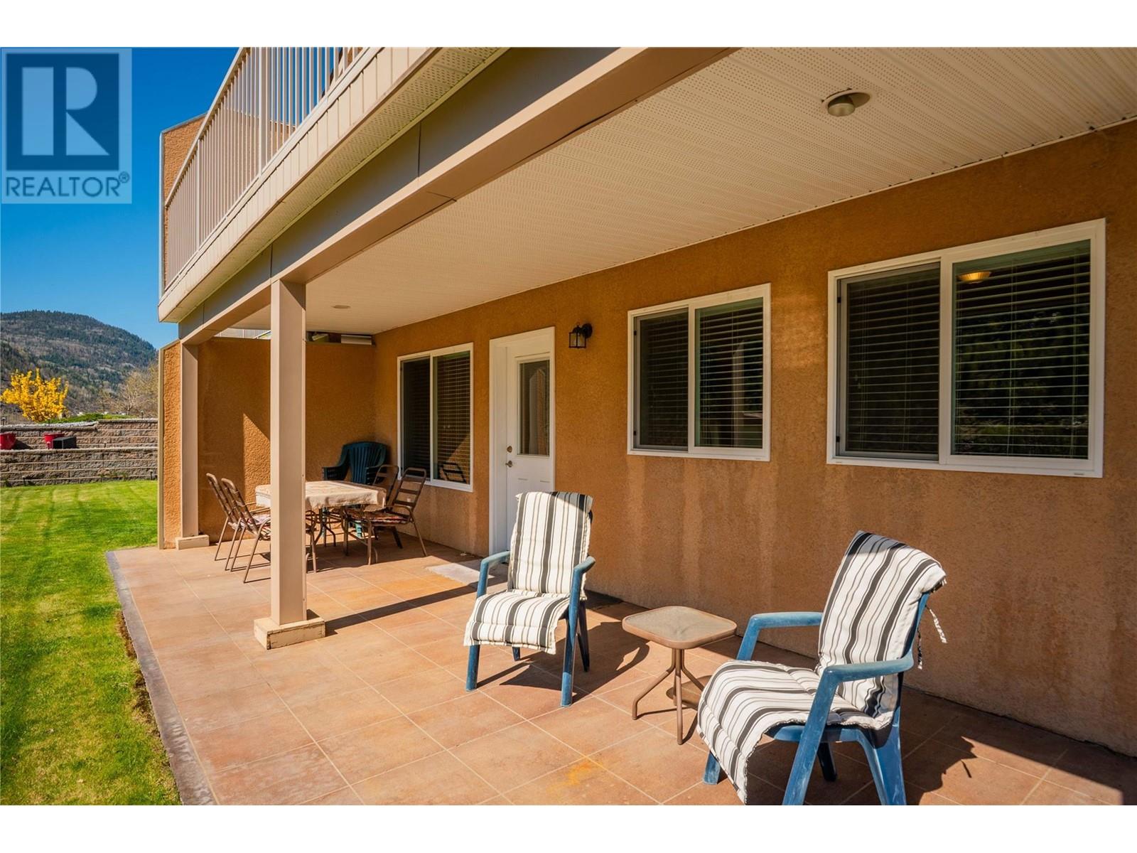 1214 Heather Place, Trail, British Columbia  V1R 4Y2 - Photo 40 - 10344264