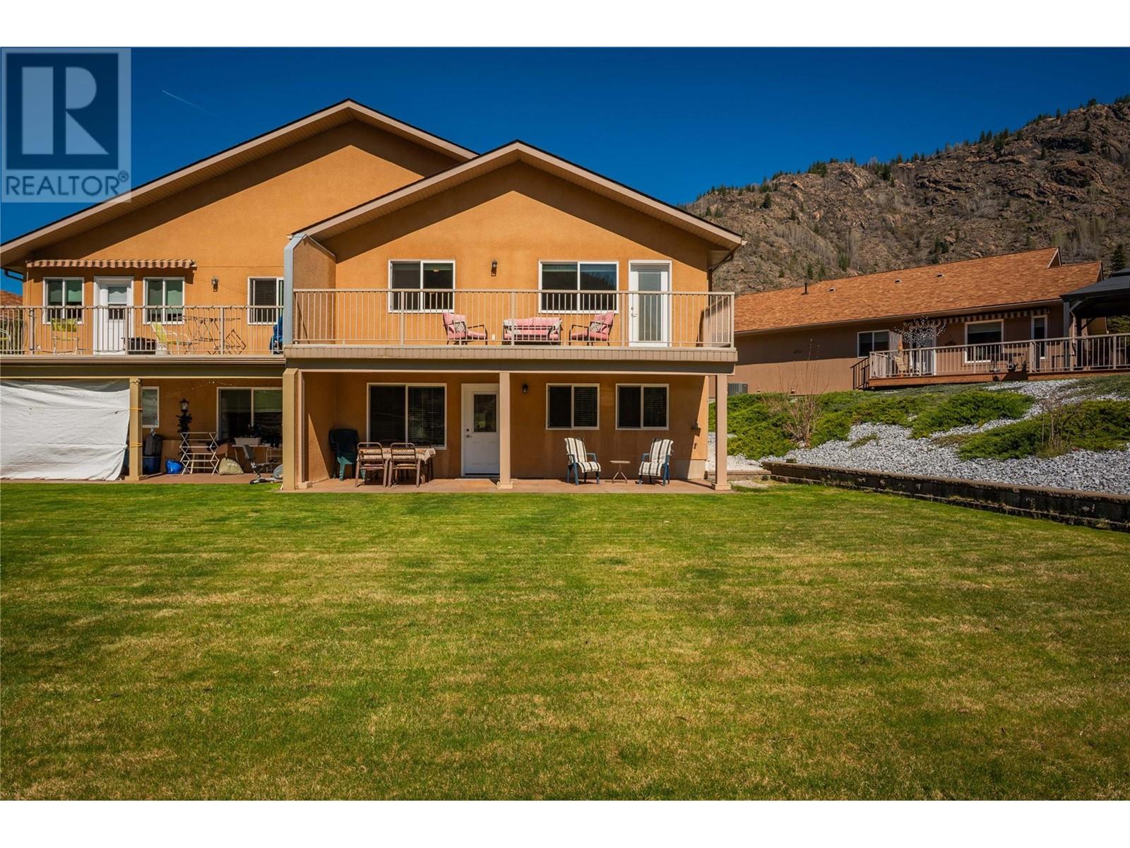 1214 Heather Place, Trail, British Columbia  V1R 4Y2 - Photo 45 - 10344264