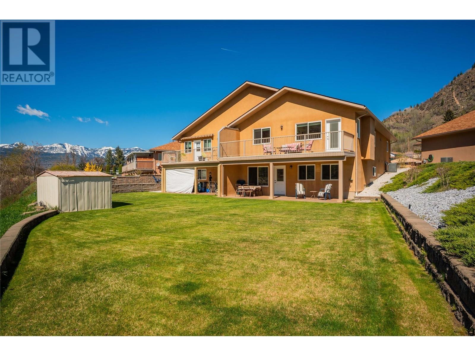 1214 Heather Place, Trail, British Columbia  V1R 4Y2 - Photo 46 - 10344264