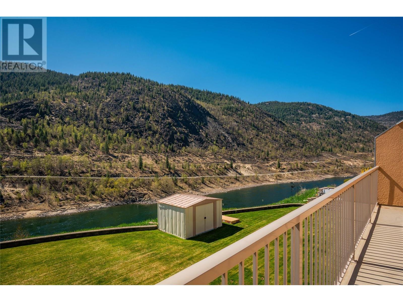 1214 Heather Place, Trail, British Columbia  V1R 4Y2 - Photo 49 - 10344264