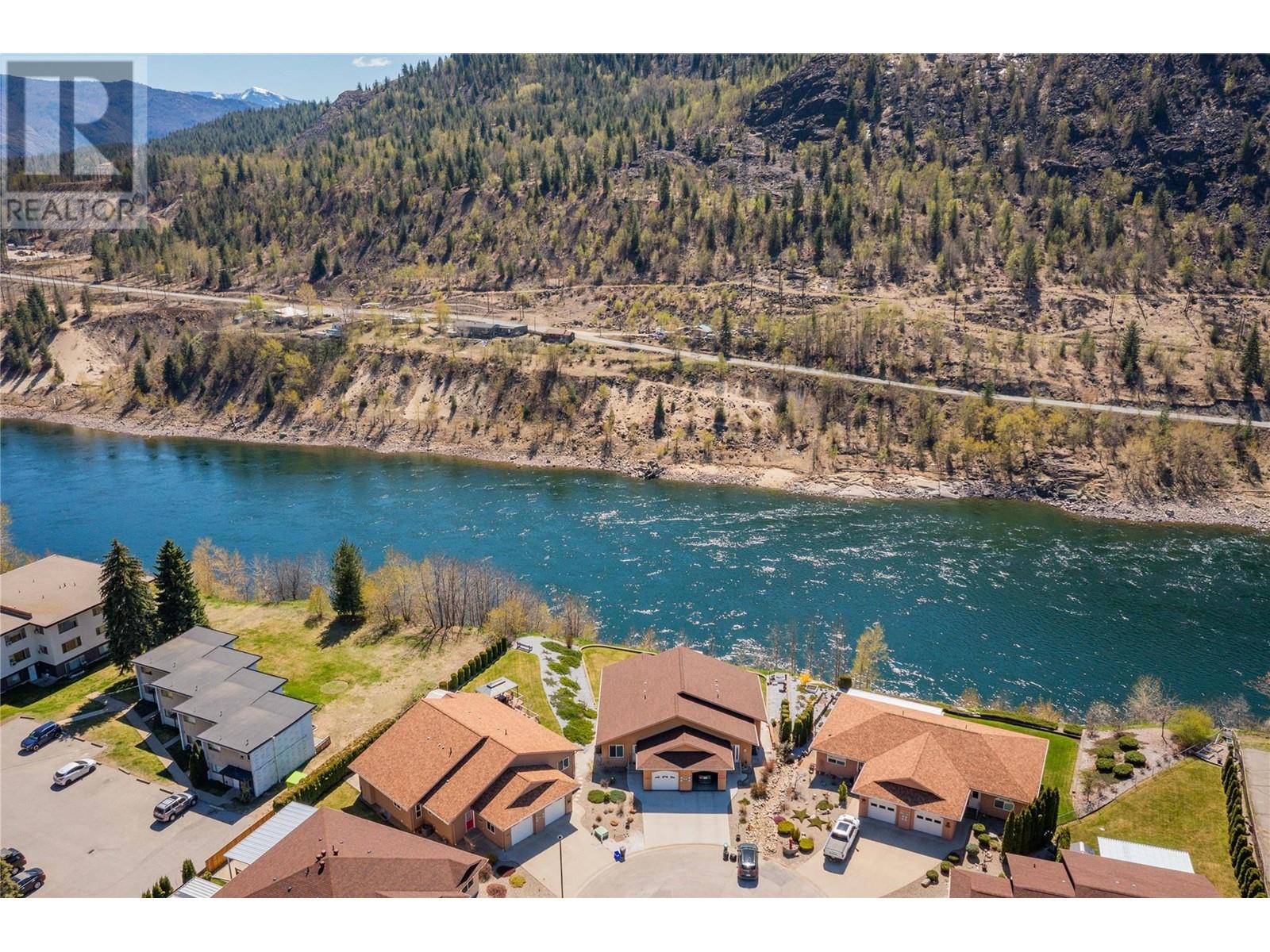 1214 Heather Place, Trail, British Columbia  V1R 4Y2 - Photo 58 - 10344264