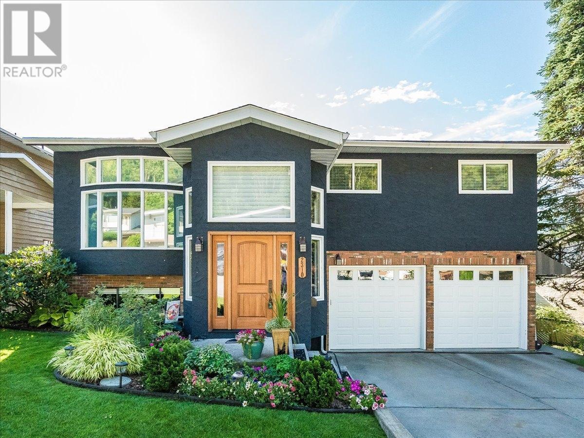 2310 Mcbride Street, Trail, British Columbia  V1R 4N8 - Photo 1 - 10344778