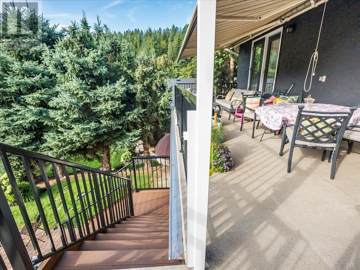 2310 Mcbride Street, Trail, British Columbia  V1R 4N8 - Photo 24 - 10344778