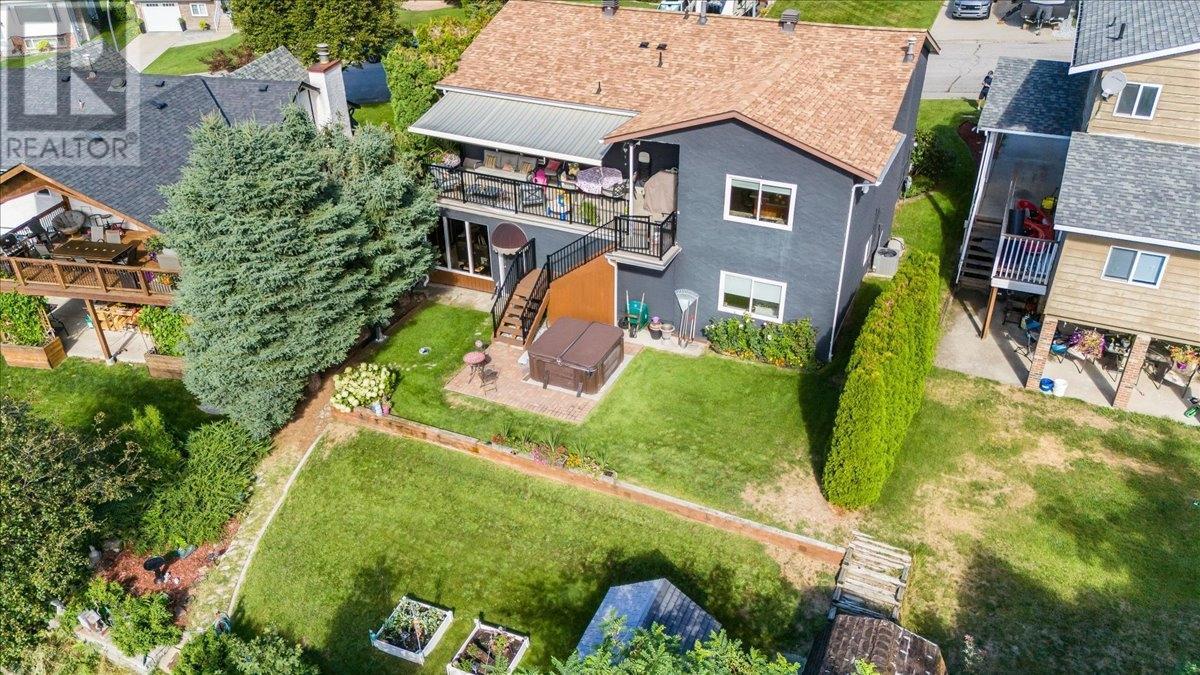 2310 Mcbride Street, Trail, British Columbia  V1R 4N8 - Photo 29 - 10344778