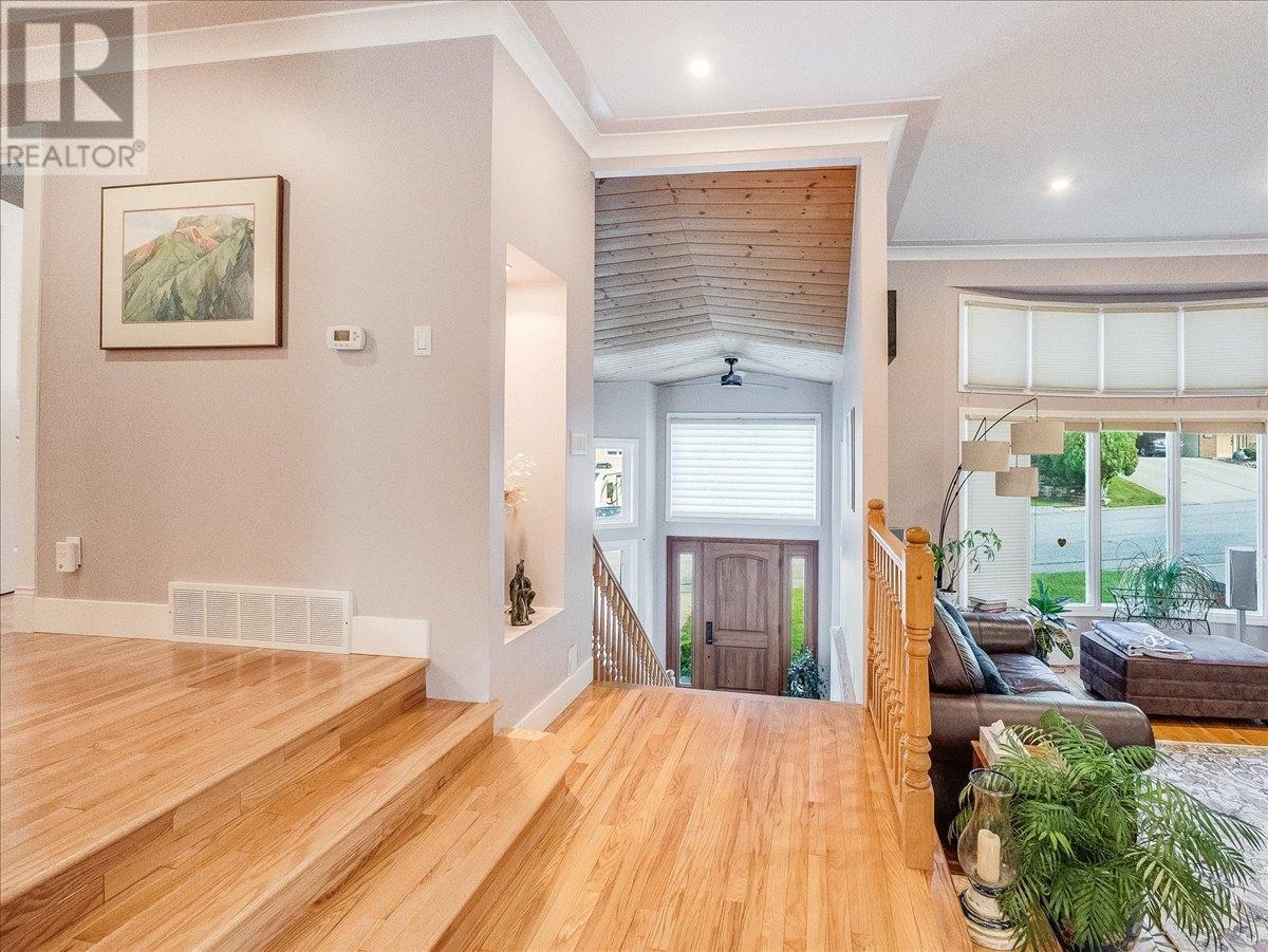 2310 Mcbride Street, Trail, British Columbia  V1R 4N8 - Photo 31 - 10344778