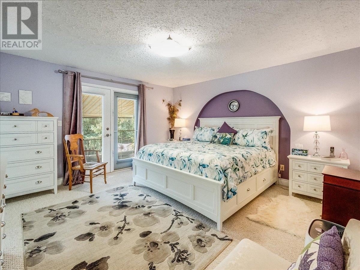 2310 Mcbride Street, Trail, British Columbia  V1R 4N8 - Photo 37 - 10344778