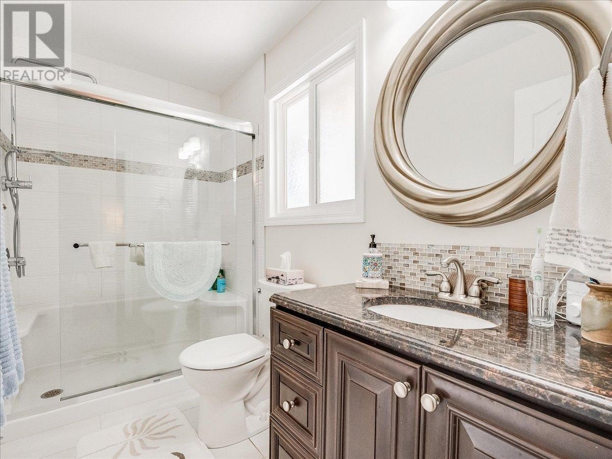 2310 Mcbride Street, Trail, British Columbia  V1R 4N8 - Photo 42 - 10344778