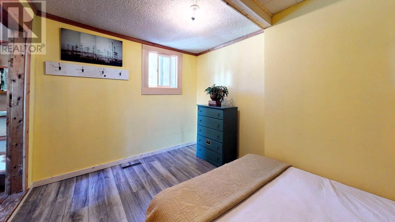 2034 Cliff Street, Rossland, British Columbia  V0G 1Y0 - Photo 15 - 10344722