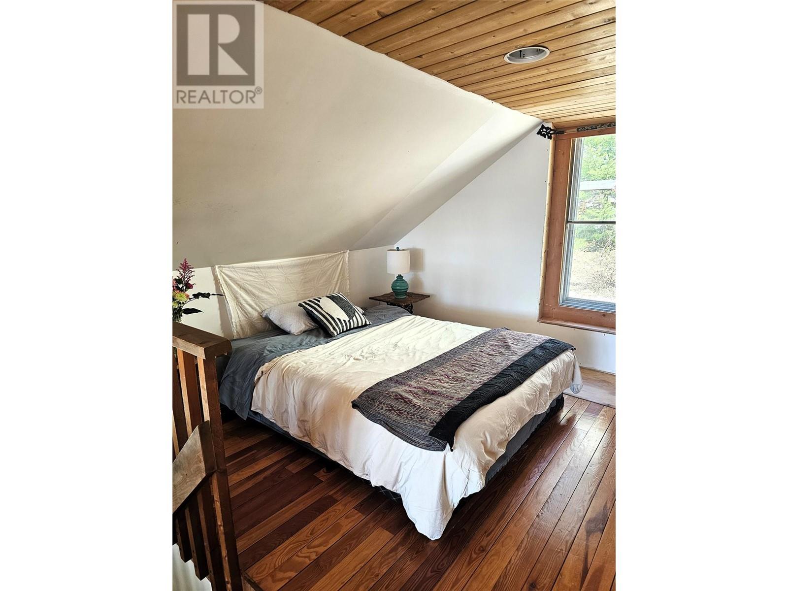 2034 Cliff Street, Rossland, British Columbia  V0G 1Y0 - Photo 20 - 10344722
