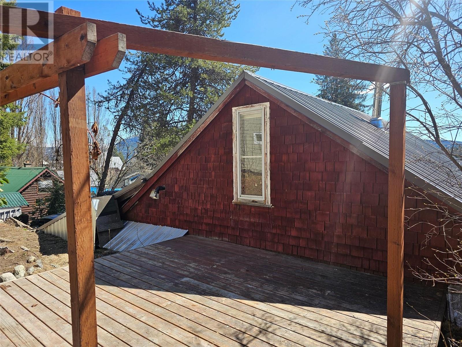2034 Cliff Street, Rossland, British Columbia  V0G 1Y0 - Photo 25 - 10344722