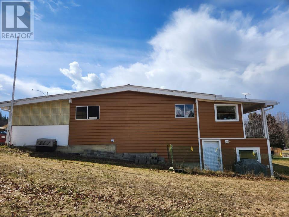 208 Maple Street, Fauquier, British Columbia  V0G 1K0 - Photo 24 - 10344804