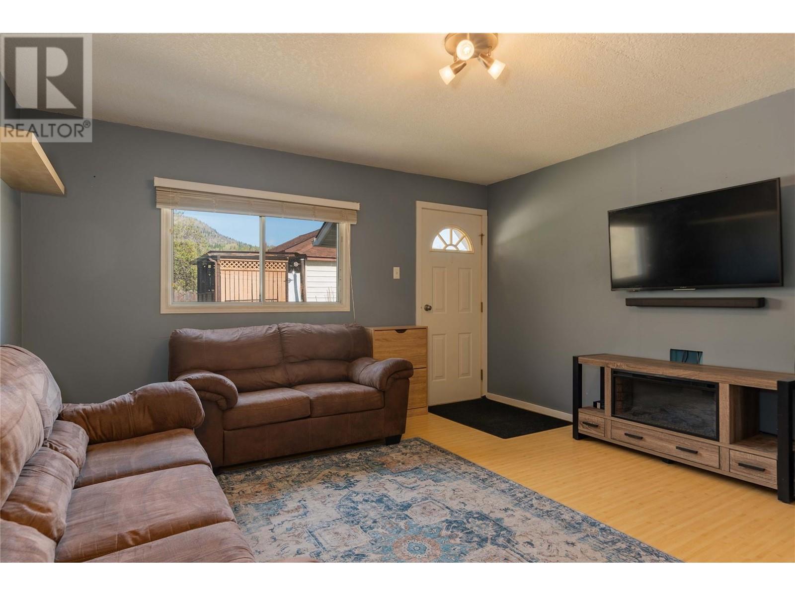 176 1st Avenue, Rivervale, British Columbia  V1R 4V2 - Photo 11 - 10344755