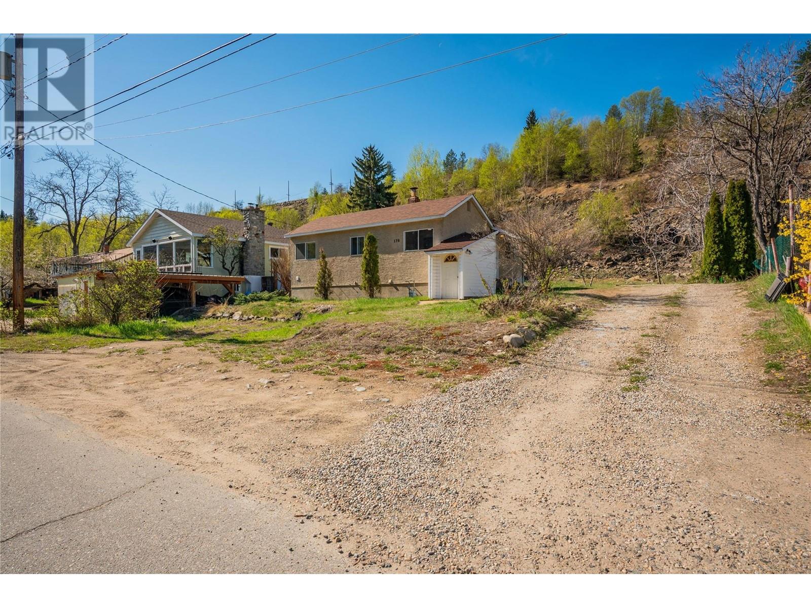 176 1st Avenue, Rivervale, British Columbia  V1R 4V2 - Photo 2 - 10344755