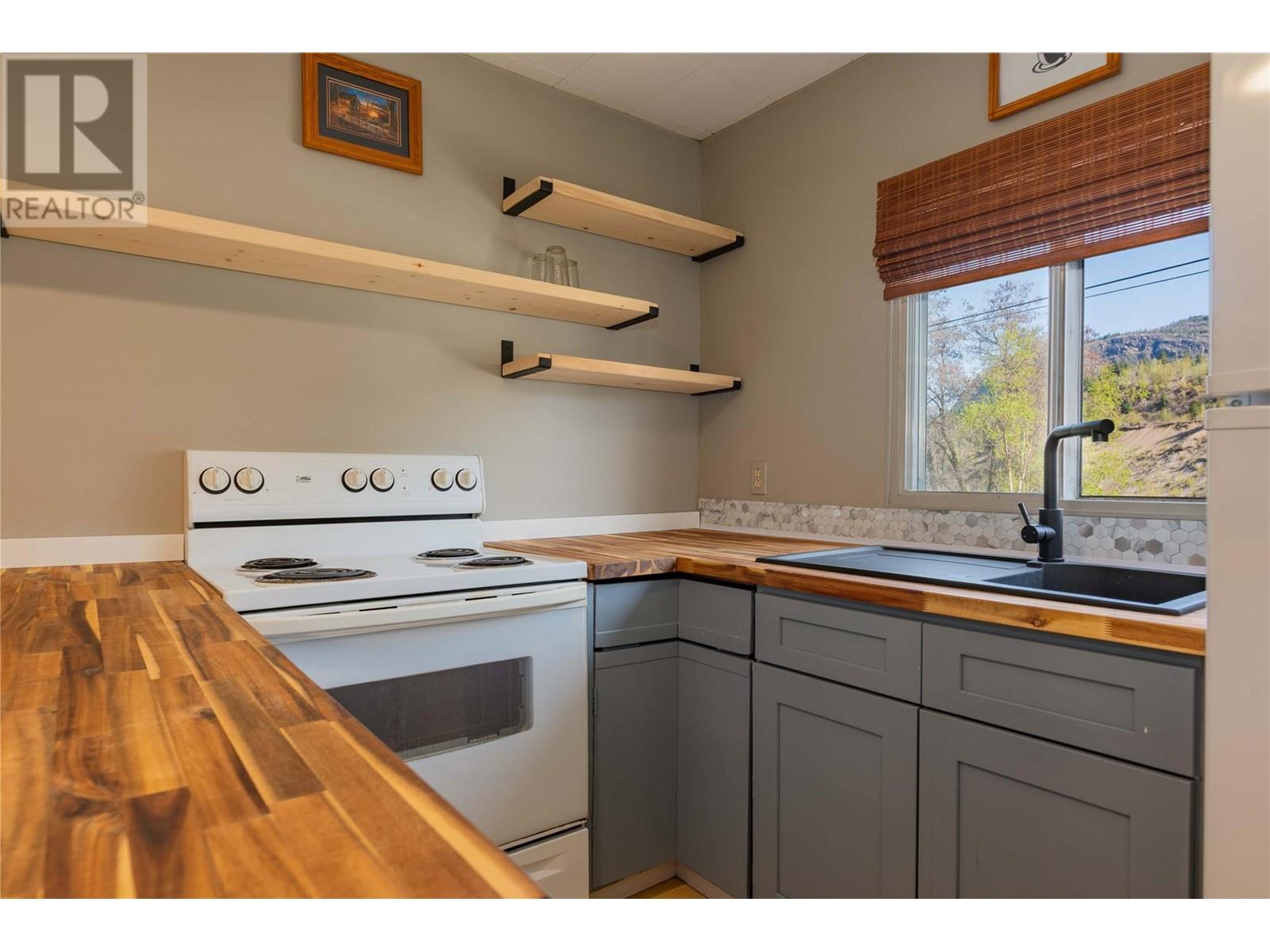 176 1st Avenue, Rivervale, British Columbia  V1R 4V2 - Photo 5 - 10344755