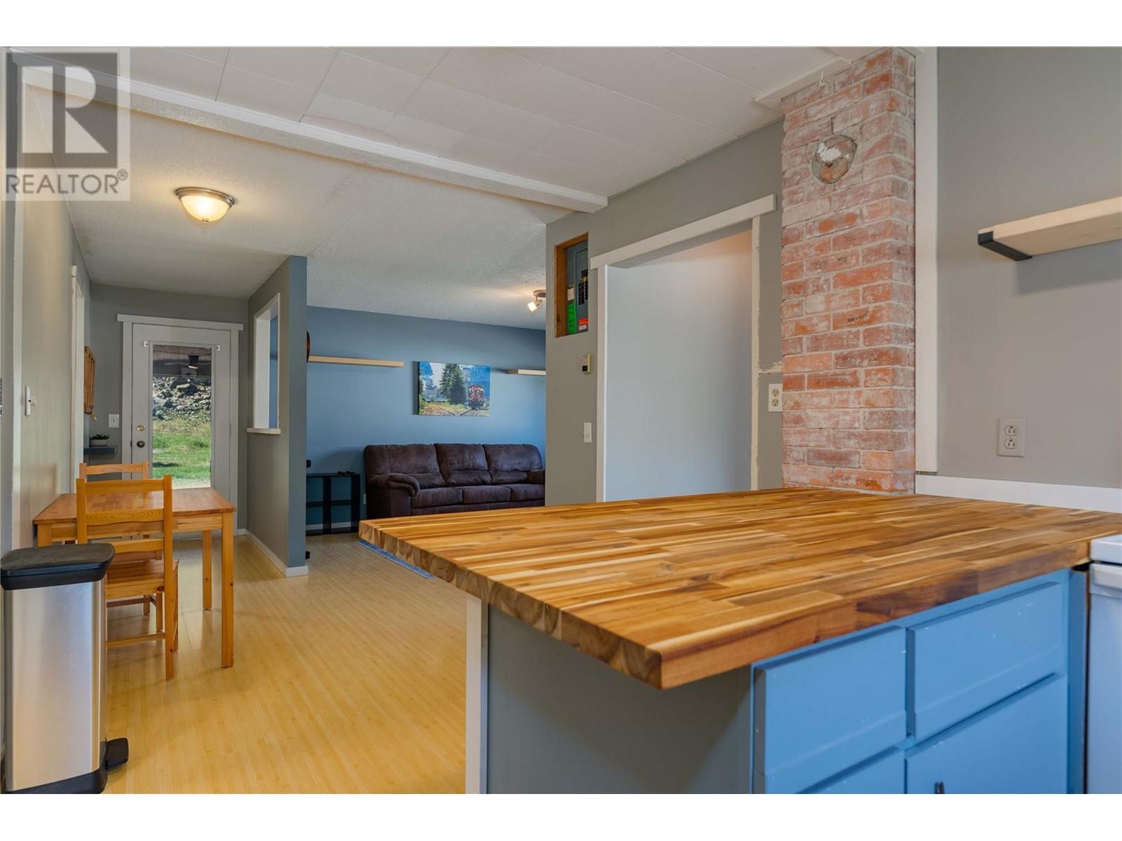 176 1st Avenue, Rivervale, British Columbia  V1R 4V2 - Photo 6 - 10344755