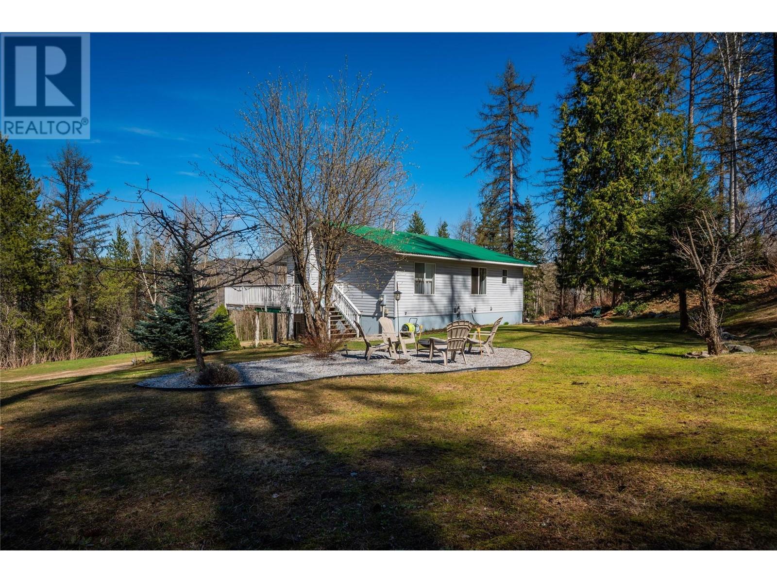 4155 Casino Road, Trail, British Columbia  V1R 4X3 - Photo 2 - 10344269