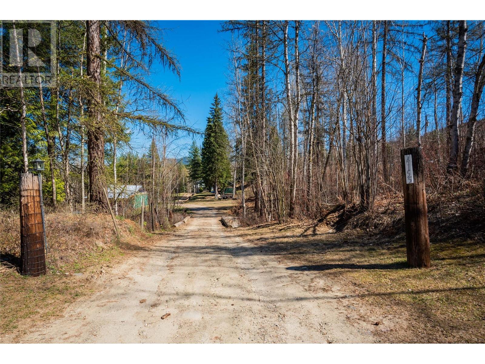 4155 Casino Road, Trail, British Columbia  V1R 4X3 - Photo 25 - 10344269