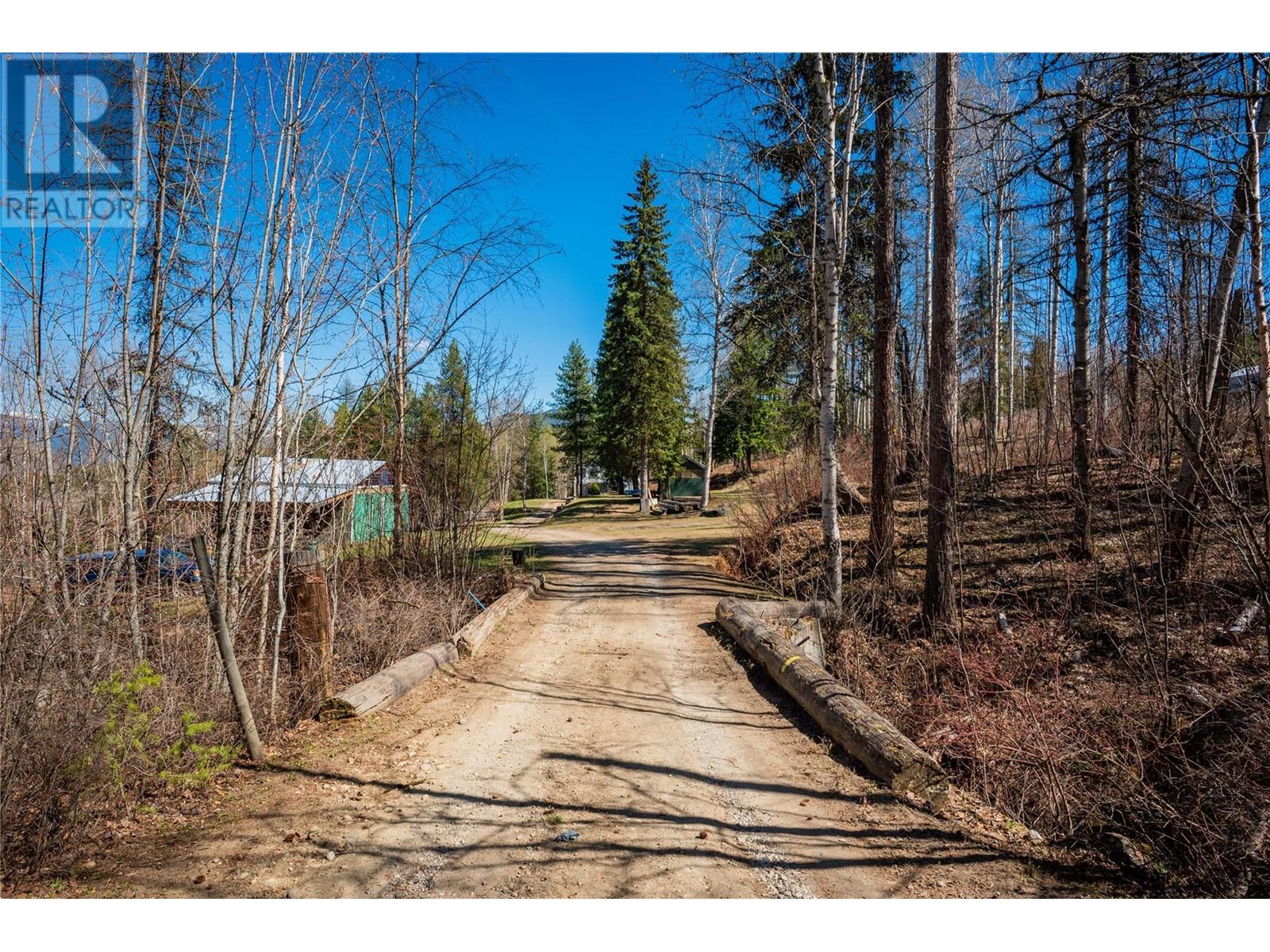 4155 Casino Road, Trail, British Columbia  V1R 4X3 - Photo 26 - 10344269