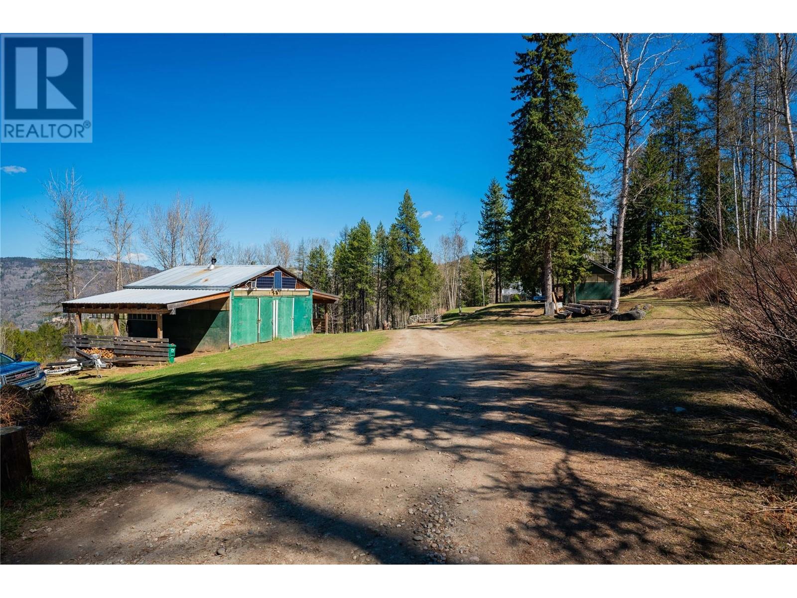 4155 Casino Road, Trail, British Columbia  V1R 4X3 - Photo 27 - 10344269