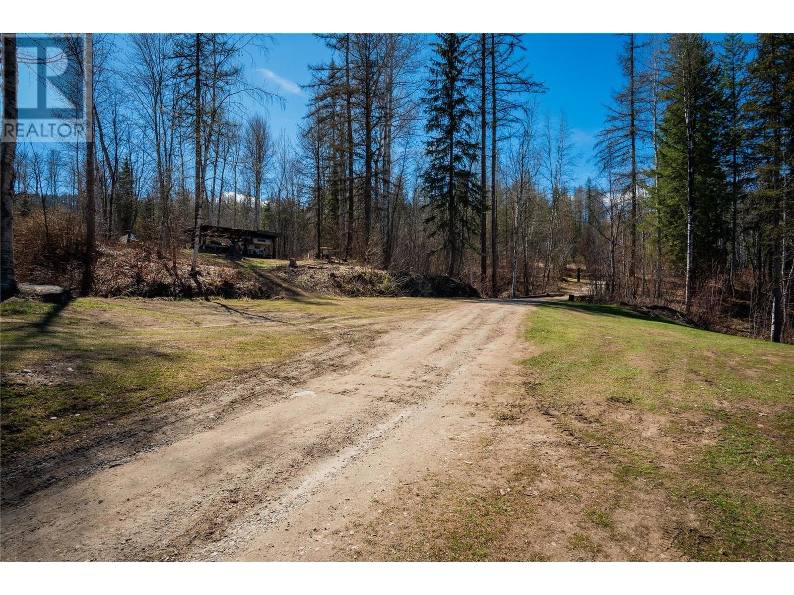 4155 Casino Road, Trail, British Columbia  V1R 4X3 - Photo 30 - 10344269
