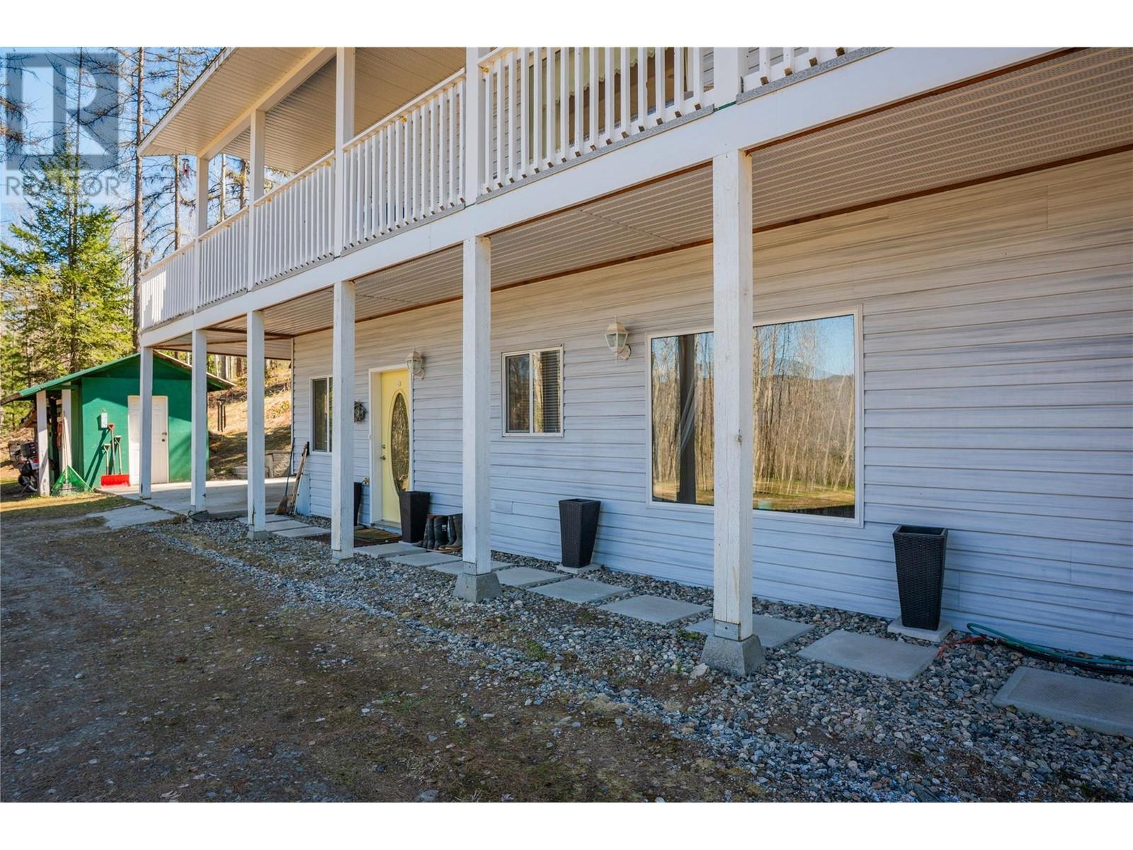 4155 Casino Road, Trail, British Columbia  V1R 4X3 - Photo 44 - 10344269