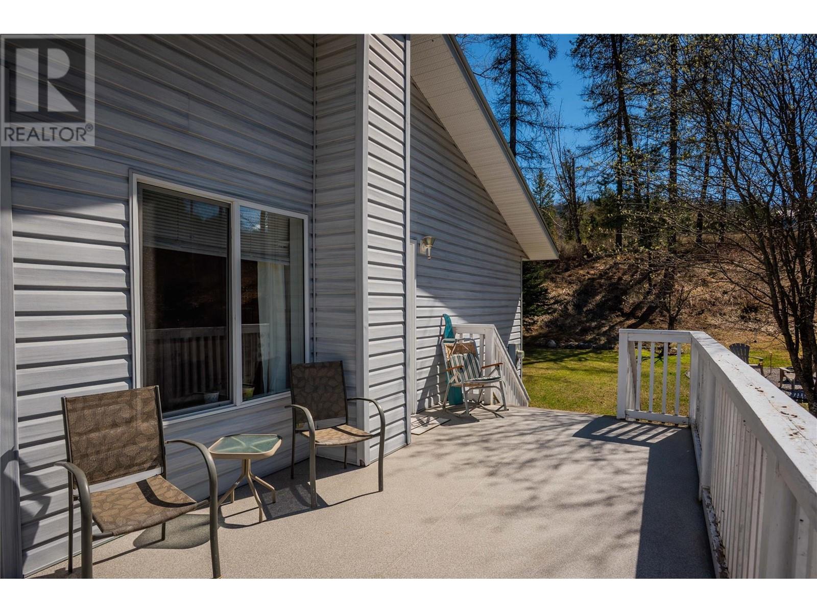 4155 Casino Road, Trail, British Columbia  V1R 4X3 - Photo 51 - 10344269