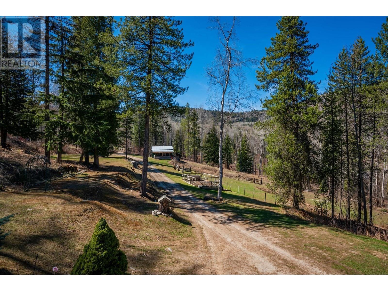 4155 Casino Road, Trail, British Columbia  V1R 4X3 - Photo 57 - 10344269