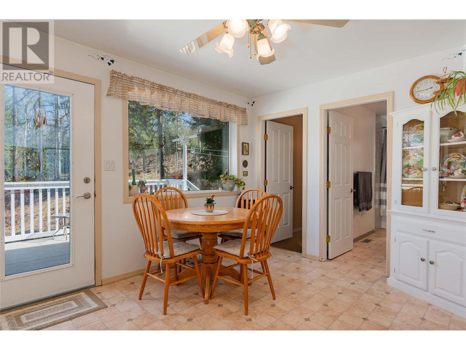 4155 Casino Road, Trail, British Columbia  V1R 4X3 - Photo 6 - 10344269