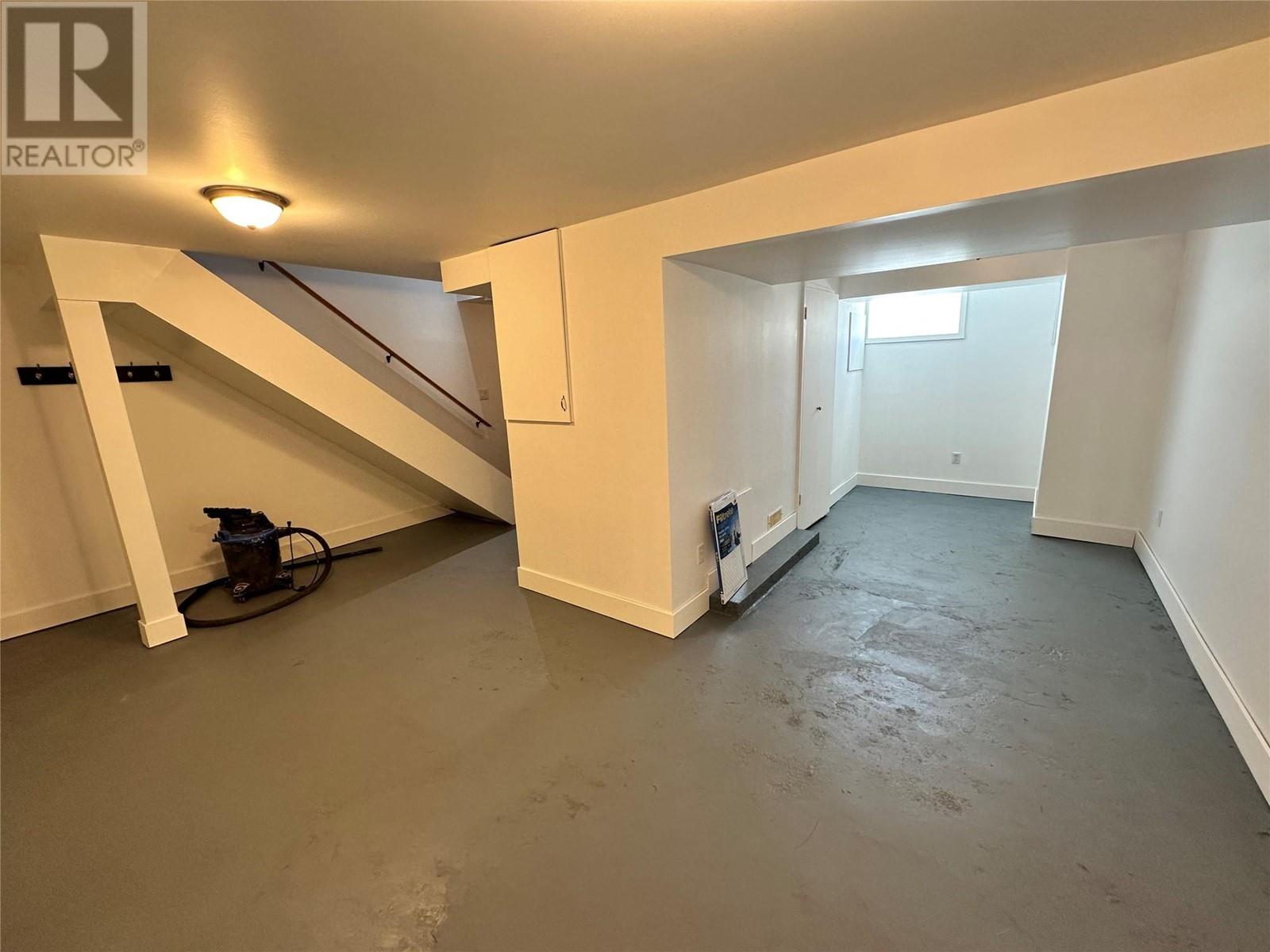 2264 Eighth Avenue, Trail, British Columbia  V1R 3E3 - Photo 14 - 10344990