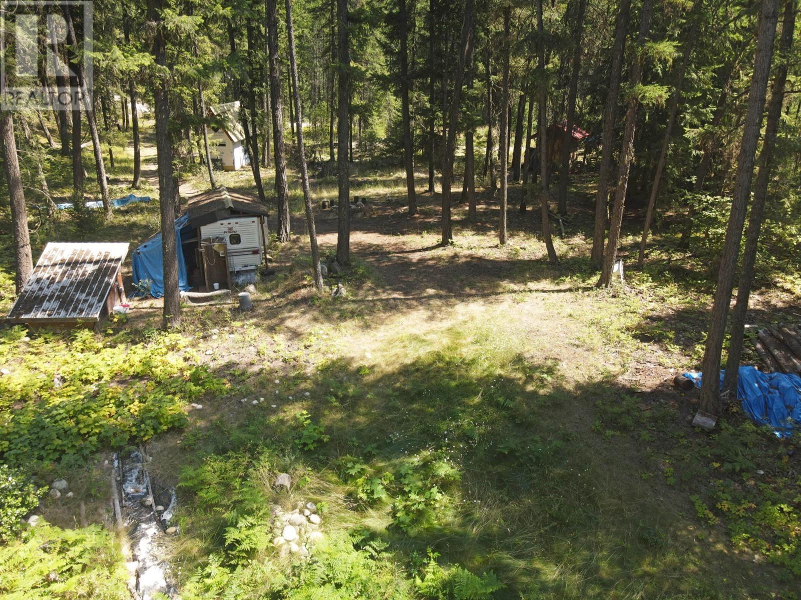 3975 Barbados Road, Crescent Valley, British Columbia  V0G 2E0 - Photo 11 - 10344830