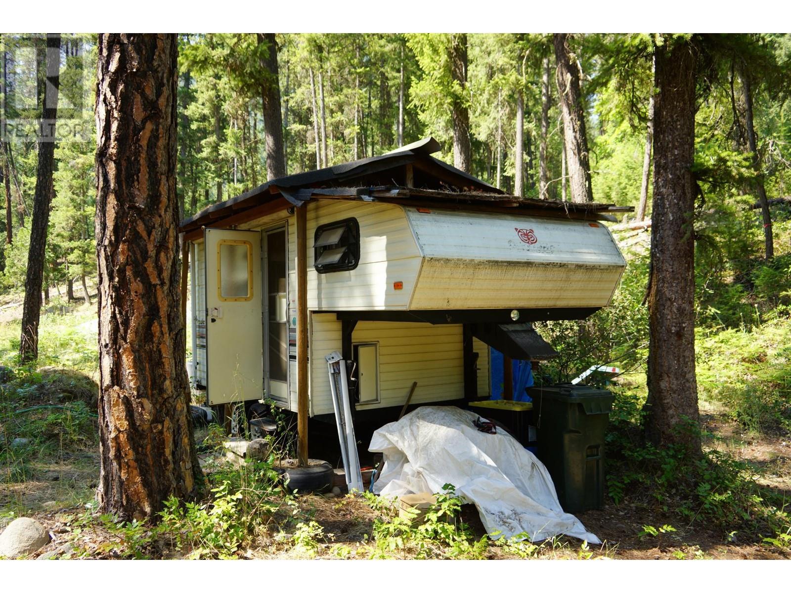 3975 Barbados Road, Crescent Valley, British Columbia  V0G 2E0 - Photo 26 - 10344830