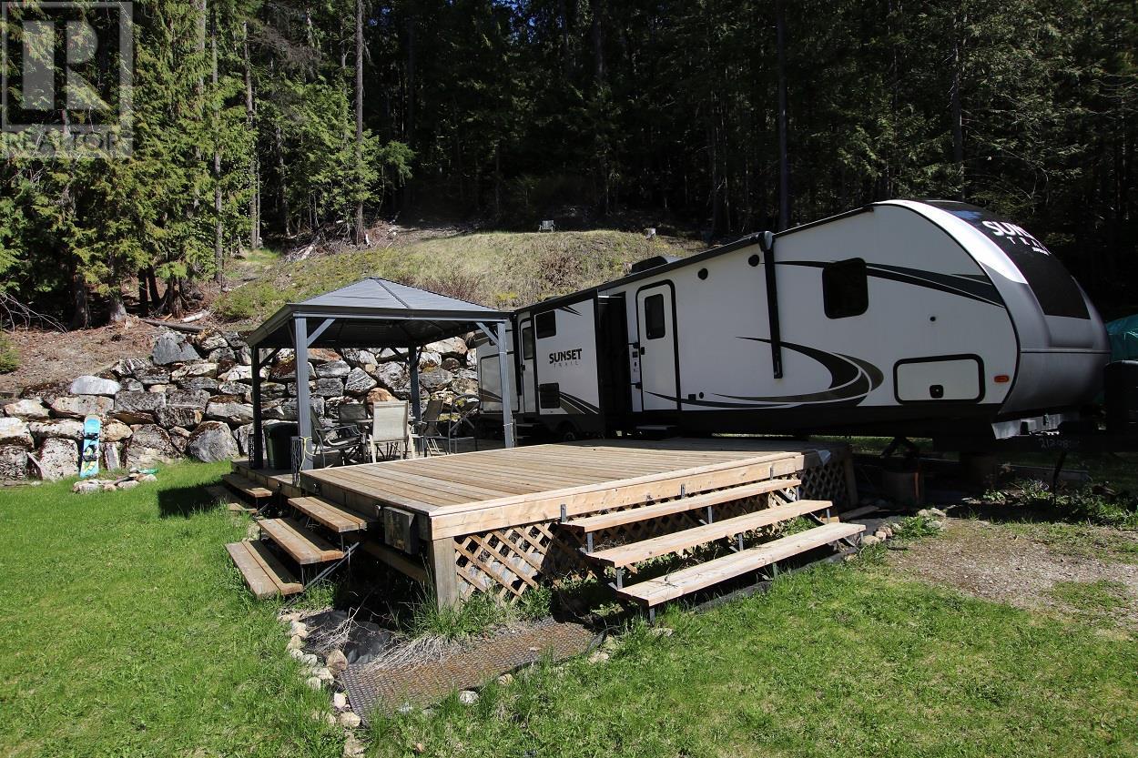 483 Bayview Road, Nakusp, British Columbia  V0G 1R1 - Photo 6 - 10344833