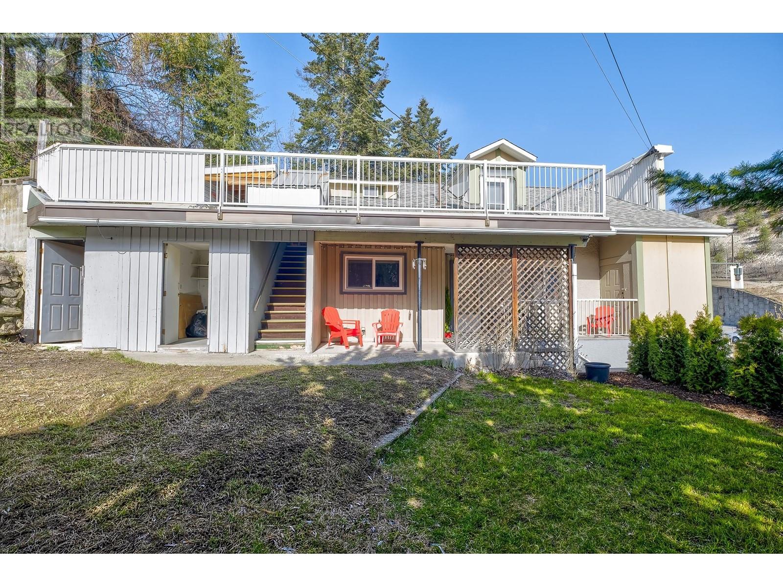 792 Rossland Avenue, Trail, British Columbia  V1R 3N3 - Photo 11 - 10344987