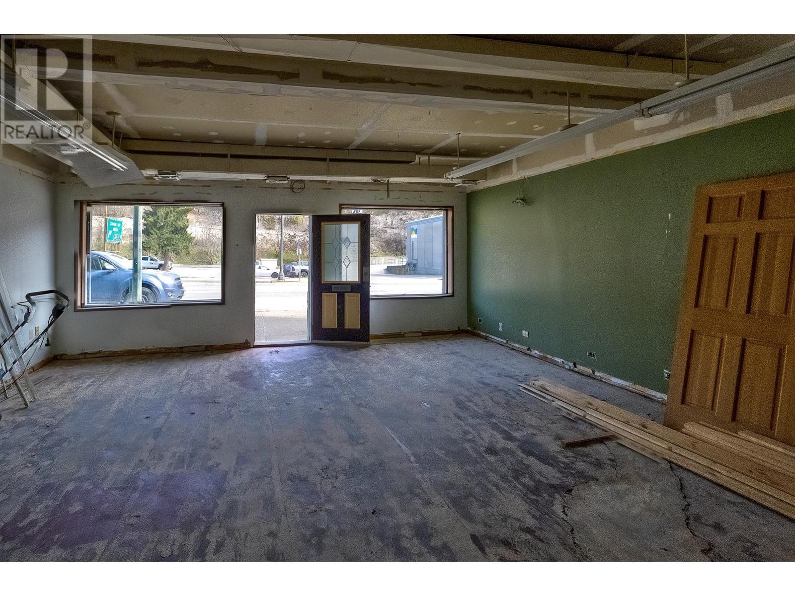 792 Rossland Avenue, Trail, British Columbia  V1R 3N3 - Photo 44 - 10344987