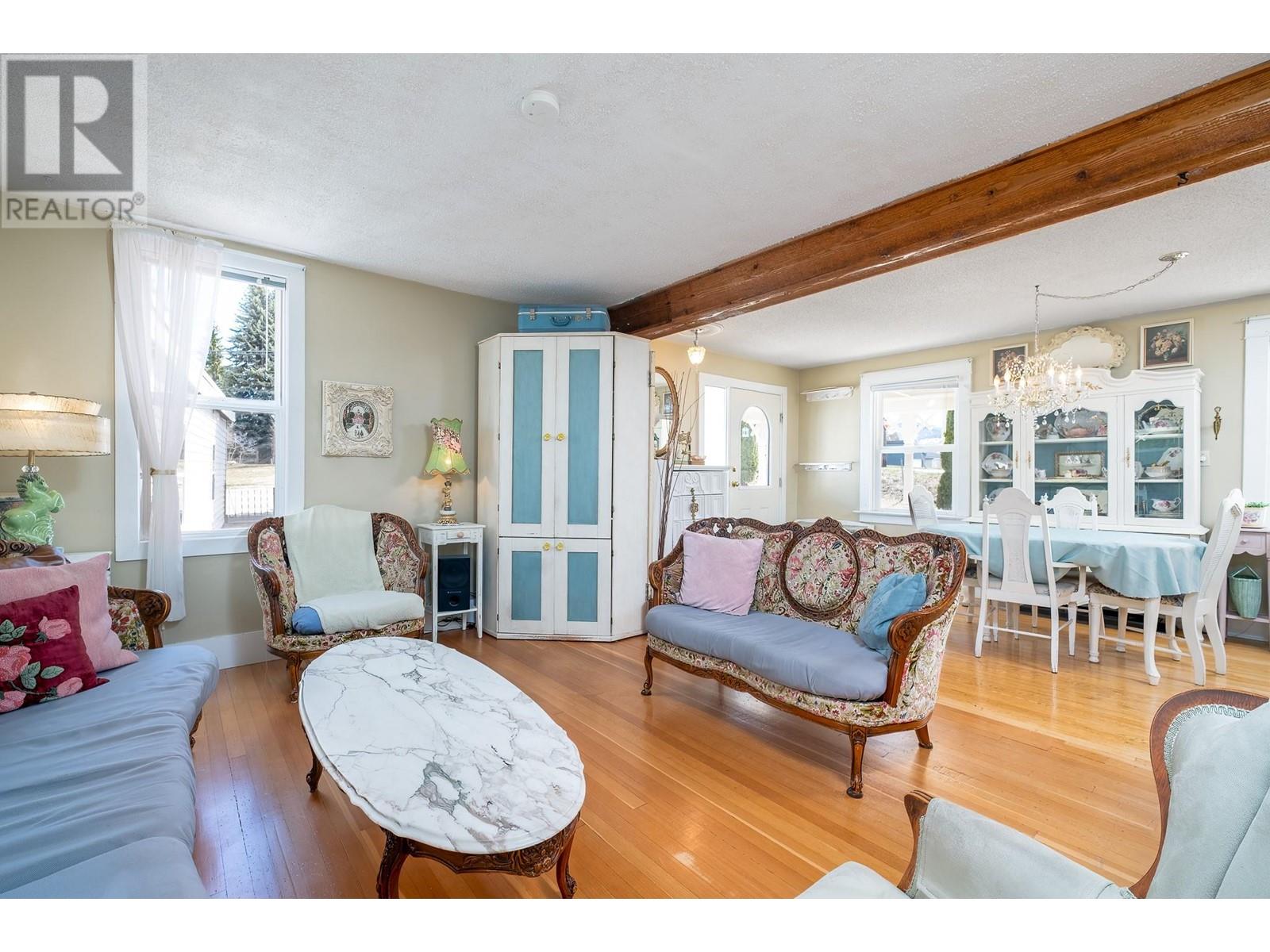 2186 Fourth Avenue, Rossland, British Columbia  V0G 1Y0 - Photo 17 - 10344773