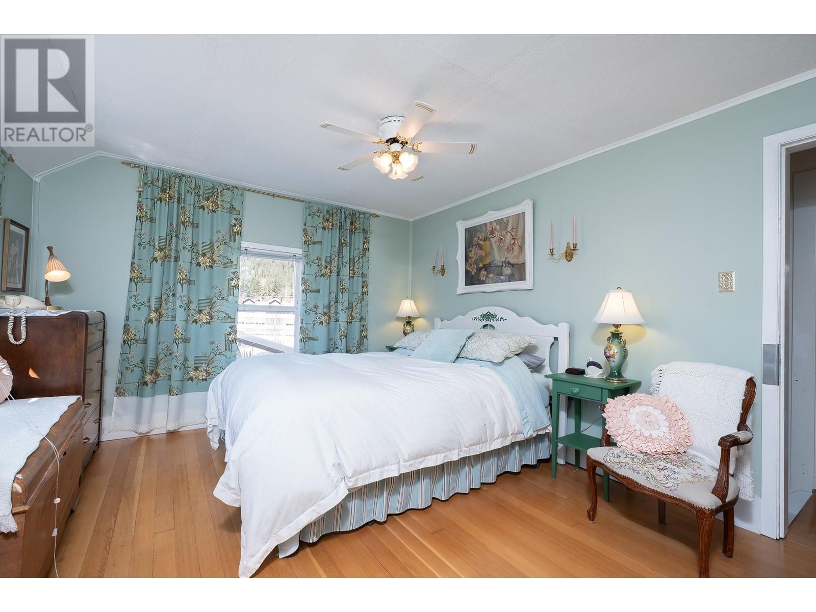 2186 Fourth Avenue, Rossland, British Columbia  V0G 1Y0 - Photo 31 - 10344773