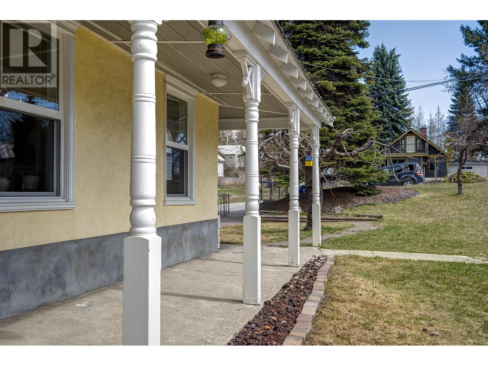 2186 Fourth Avenue, Rossland, British Columbia  V0G 1Y0 - Photo 47 - 10344773