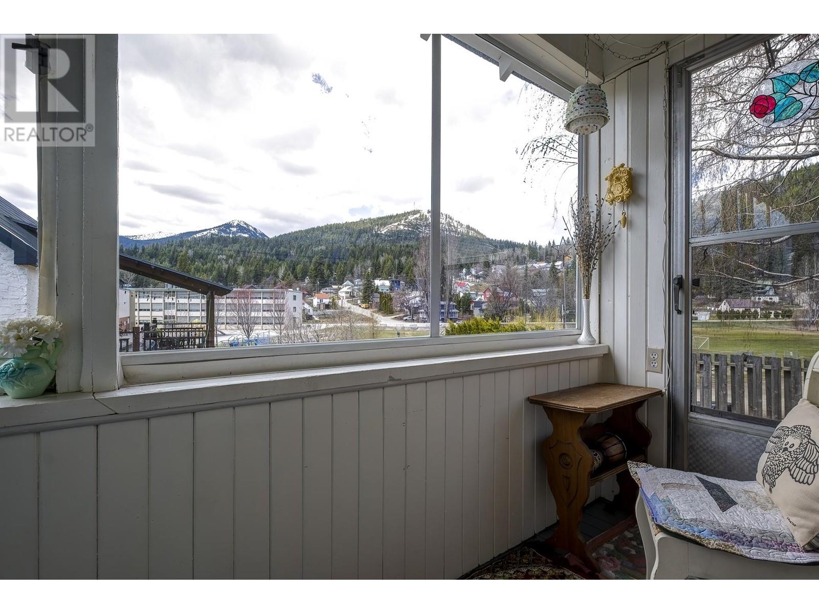 2186 Fourth Avenue, Rossland, British Columbia  V0G 1Y0 - Photo 51 - 10344773