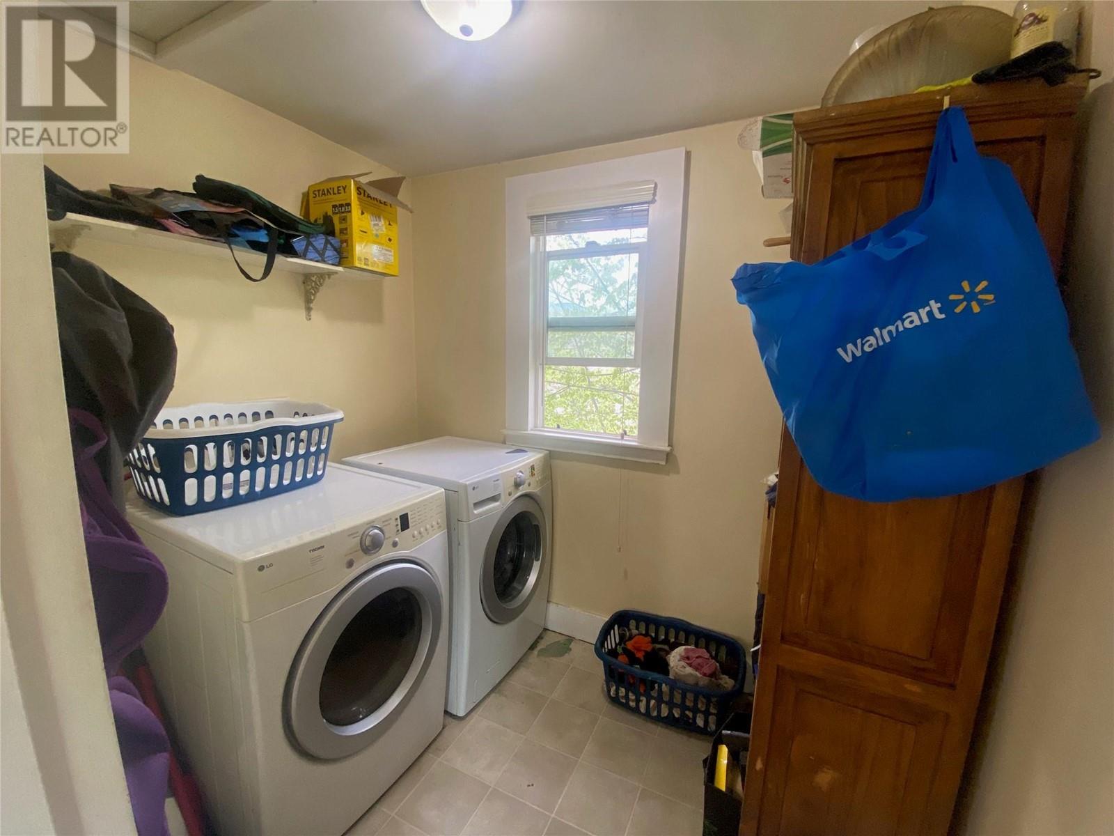 1205 Green Avenue, Trail, British Columbia  V1R 4J9 - Photo 9 - 10344936