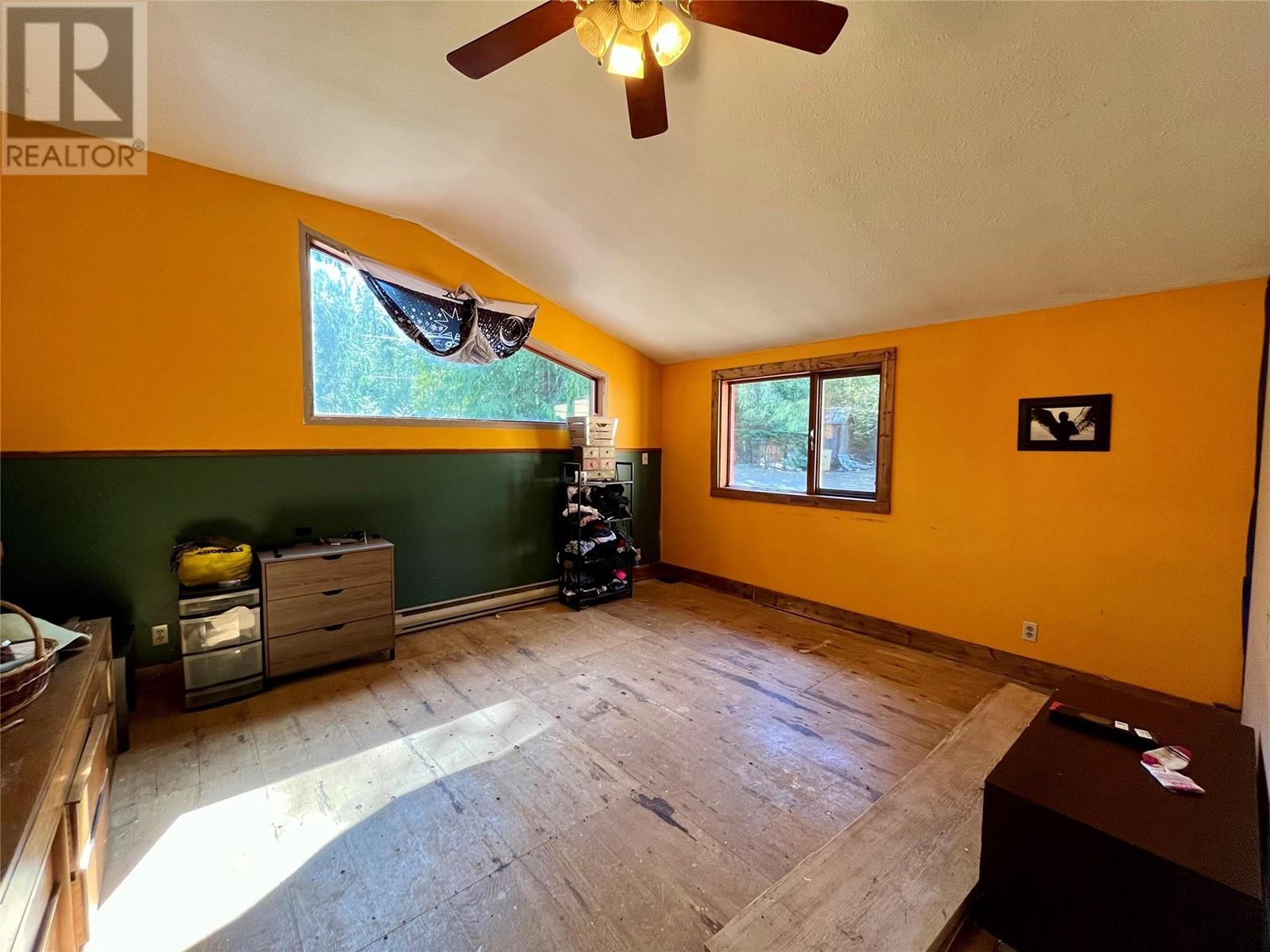 8832 Slocan West Rd Slocan West Road, Slocan, British Columbia  V0G 2C0 - Photo 13 - 10345172