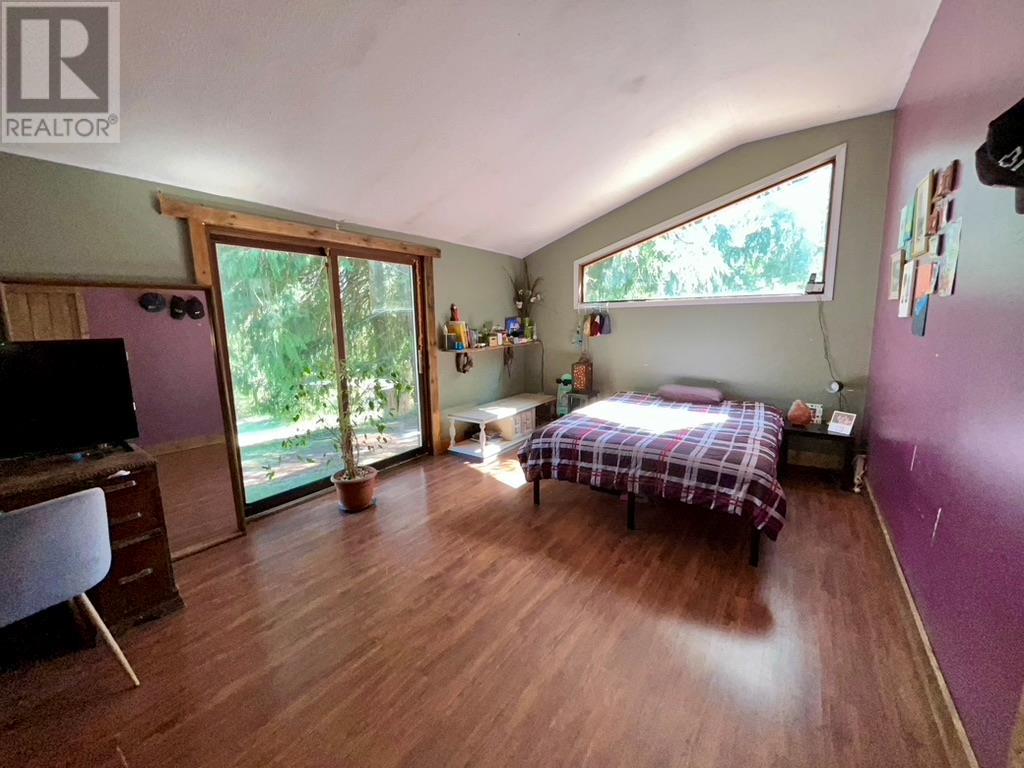 8832 Slocan West Rd Slocan West Road, Slocan, British Columbia  V0G 2C0 - Photo 15 - 10345172