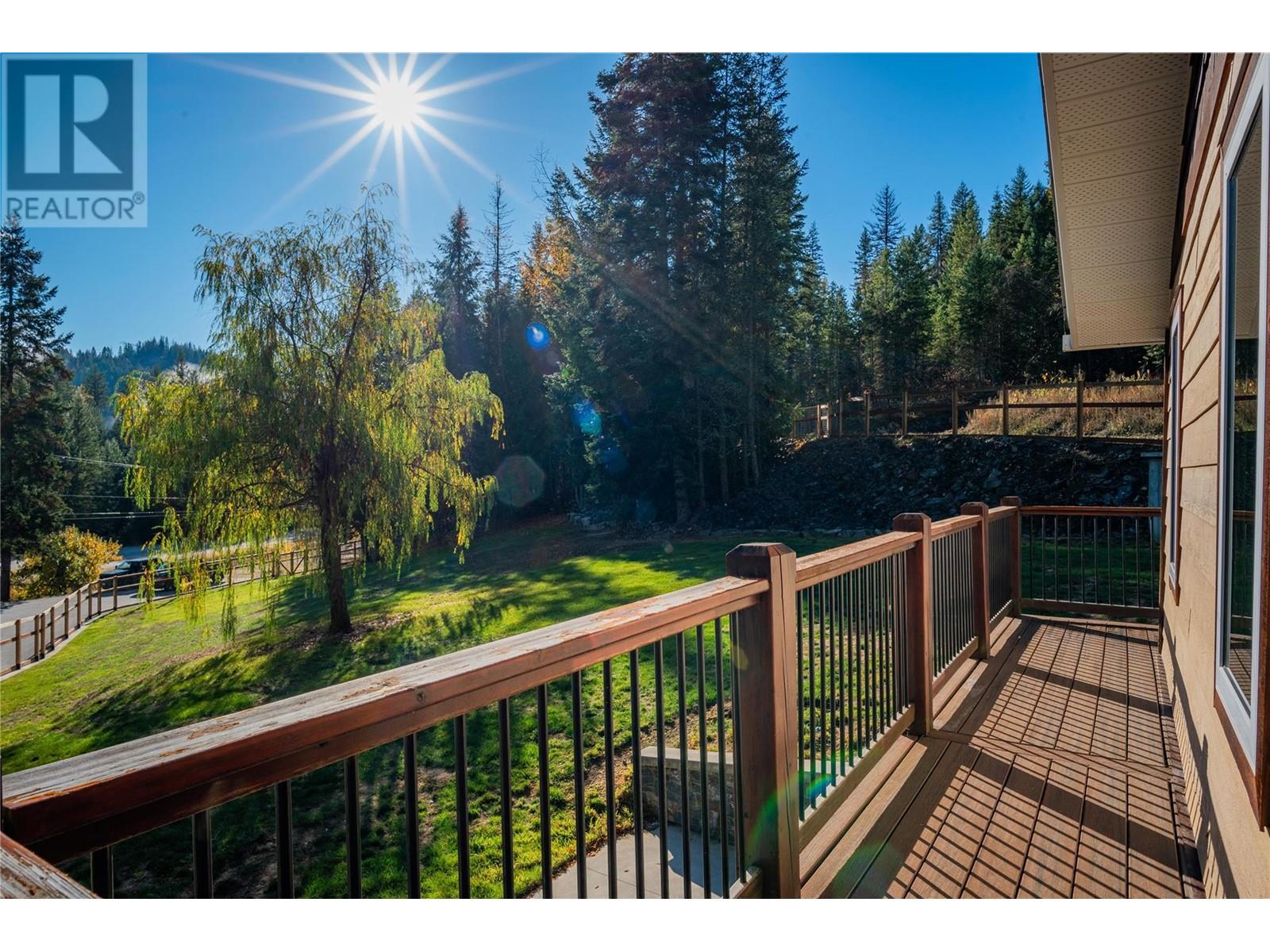635 Highway 22 Highway, Rossland, British Columbia  V0G 1Y0 - Photo 66 - 10345176