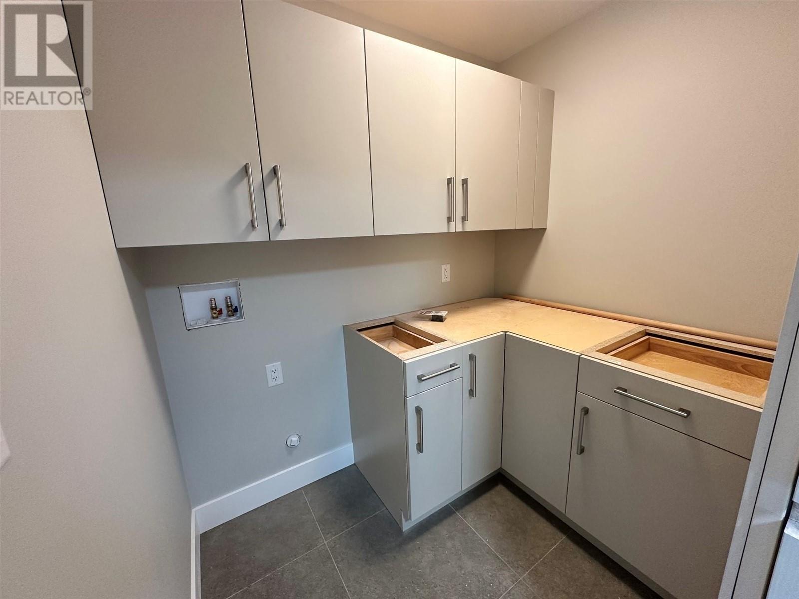932-3 Redstone Drive, Rossland, British Columbia  V0G 1Y0 - Photo 19 - 10345339