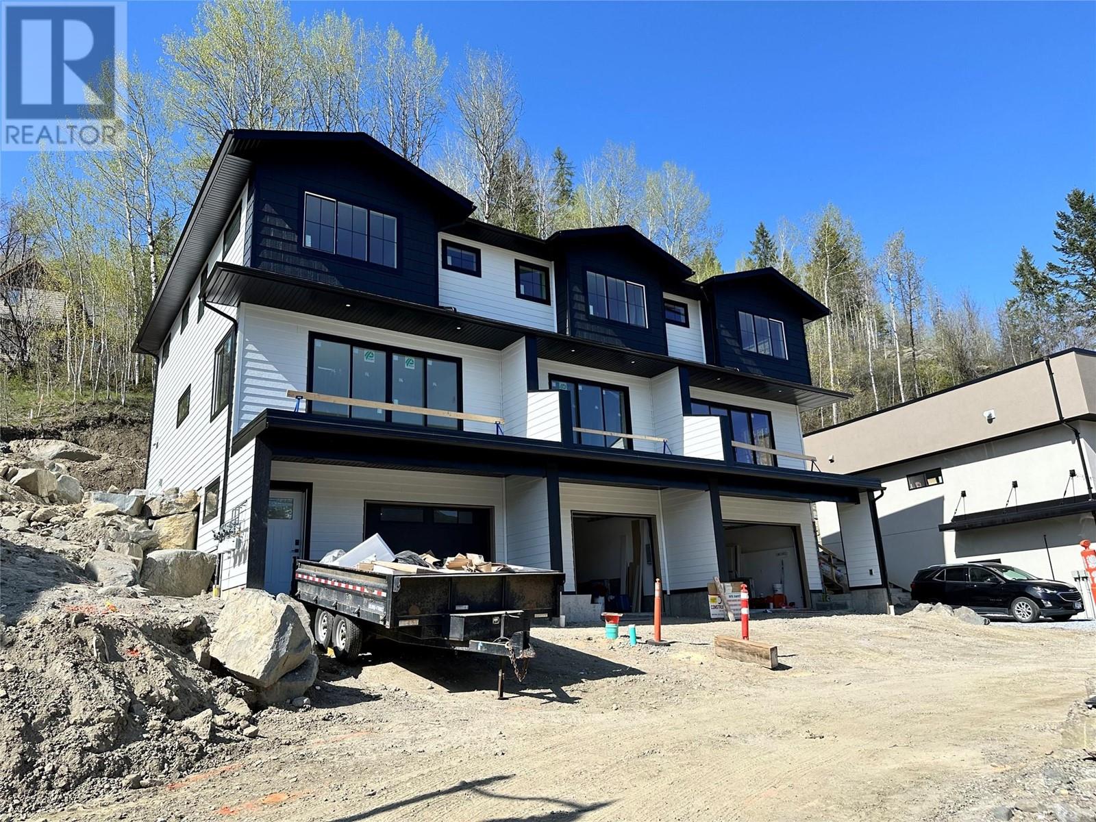 932-1 Redstone Drive, Rossland, British Columbia  V0G 1Y0 - Photo 1 - 10342150