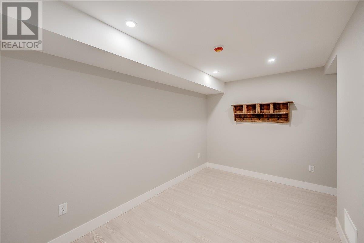 932-1 Redstone Drive, Rossland, British Columbia  V0G 1Y0 - Photo 55 - 10342150