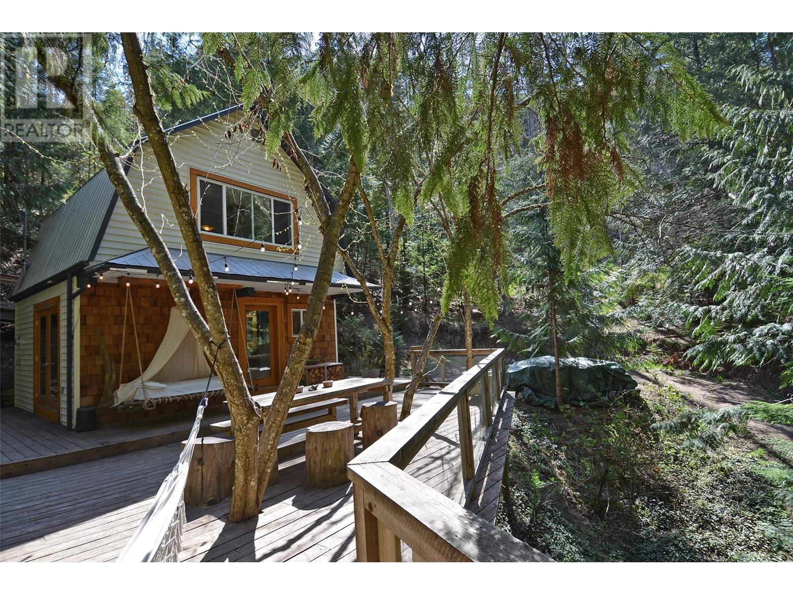 5396 6 Highway, Winlaw, British Columbia  V0G 2J0 - Photo 1 - 10344806
