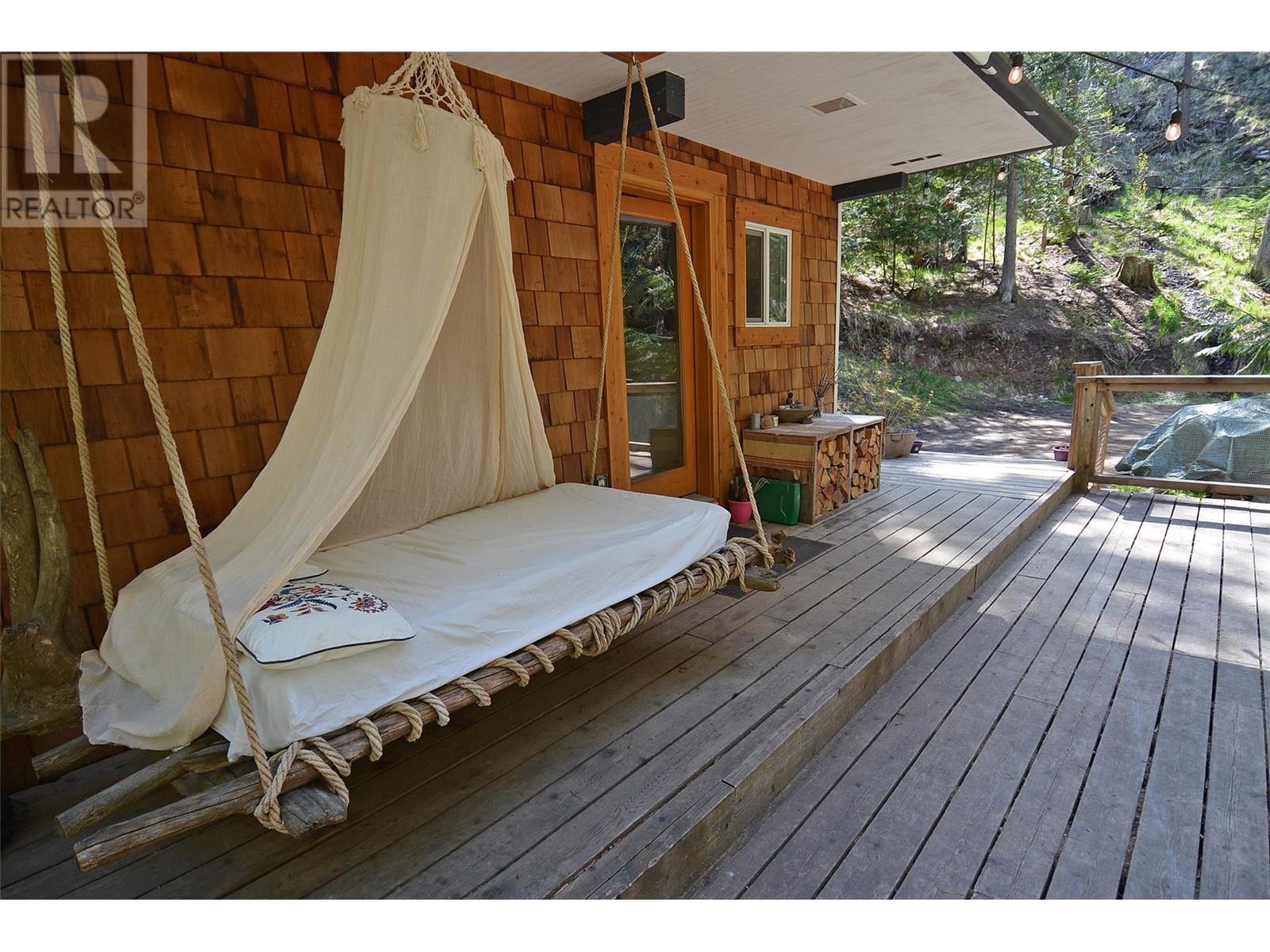 5396 6 Highway, Winlaw, British Columbia  V0G 2J0 - Photo 25 - 10344806