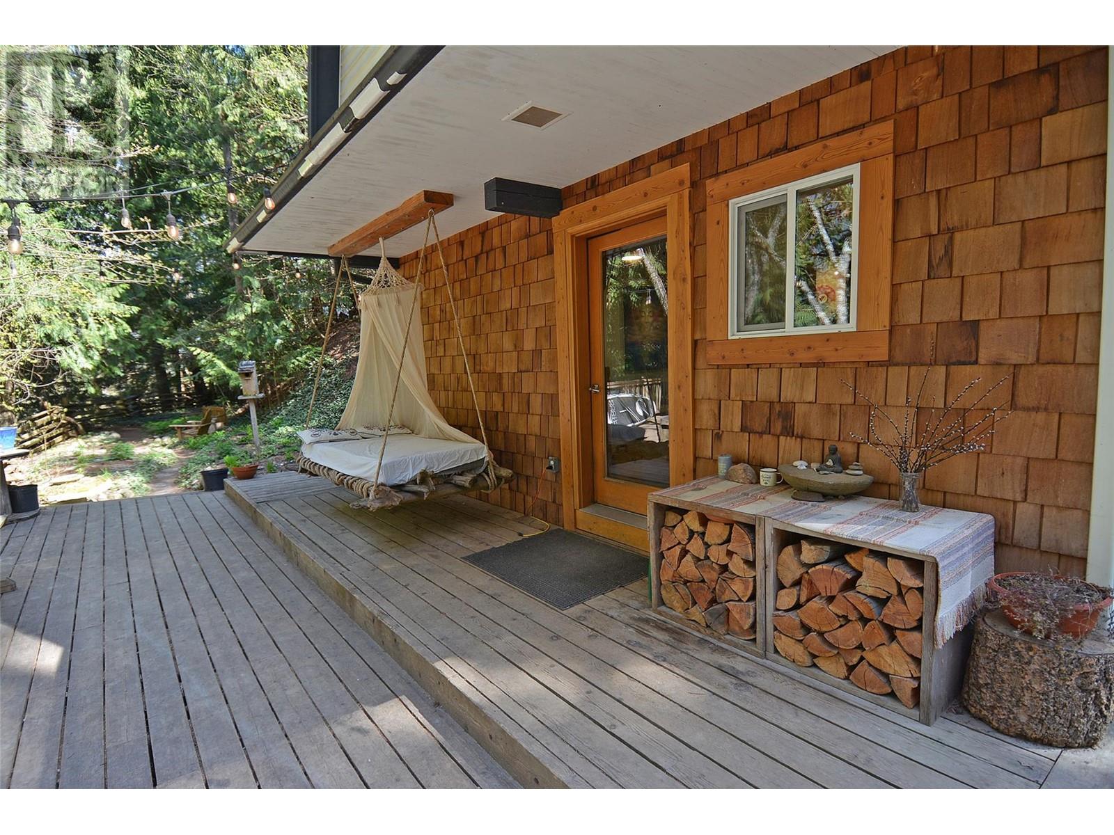 5396 6 Highway, Winlaw, British Columbia  V0G 2J0 - Photo 3 - 10344806