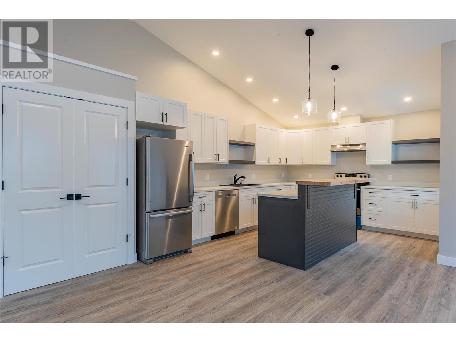 418 2nd Avenue, Rivervale, British Columbia  V1R 4V5 - Photo 3 - 10345139