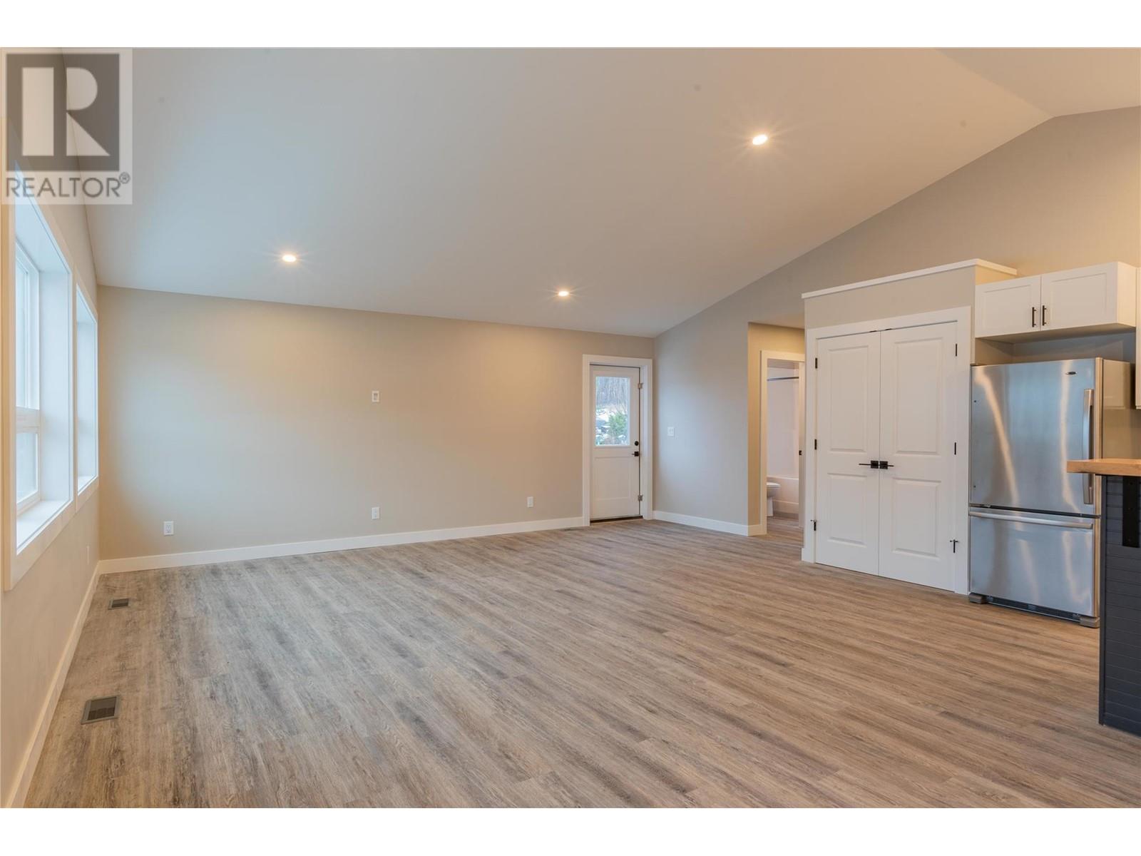 418 2nd Avenue, Rivervale, British Columbia  V1R 4V5 - Photo 8 - 10345139